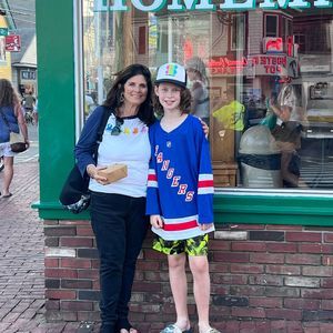 Meet your Posher, Donna